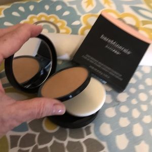 Bare Minerals Bare Pro powder foundation compact